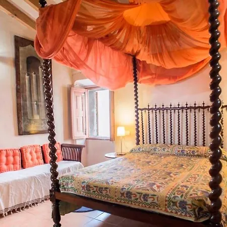 بيت للعطل Charming Townhouse 7 Pax Wifi/aircon - Ca's Padri